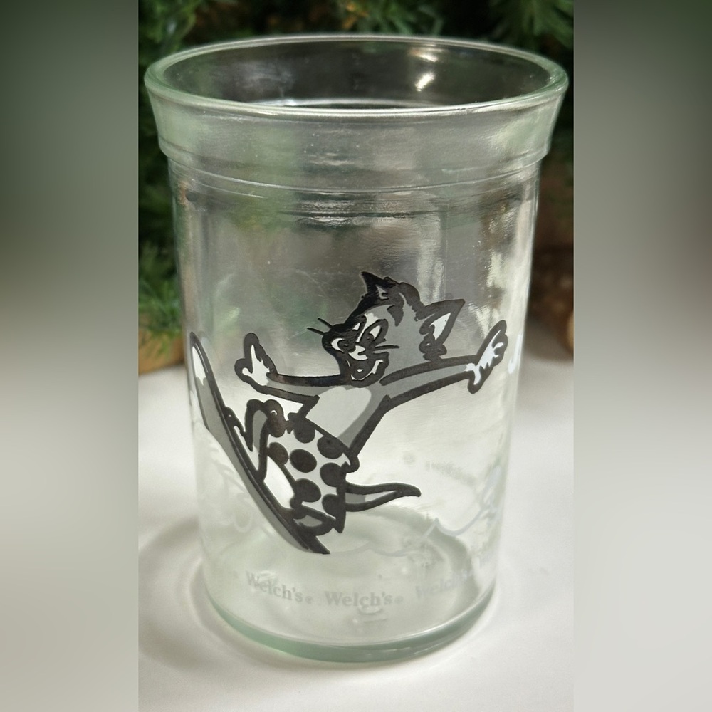 Welch’s Tom Surfboard Tom & Jerry Jelly Jar Glass Vintage 1990